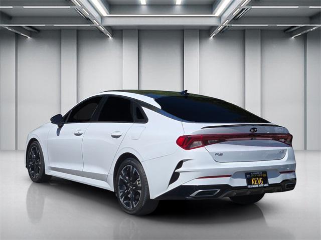 Photo of 2021 Glacial White Pearl Kia K5
