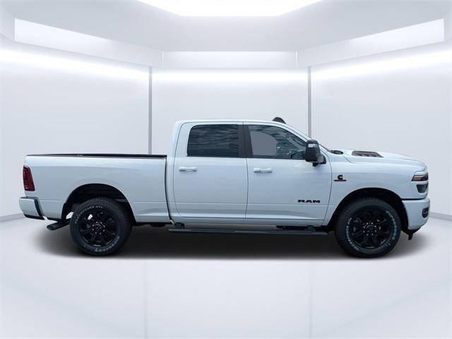Photo of 2025 Bright White Clearcoat RAM 2500