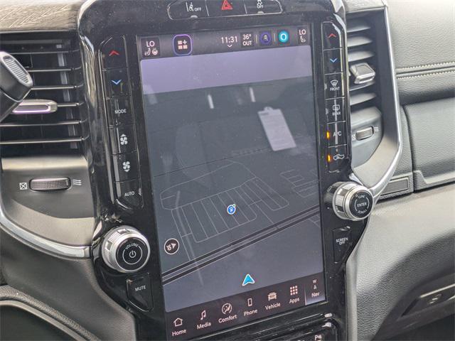 Photo of 2025 Bright White Clearcoat RAM 2500