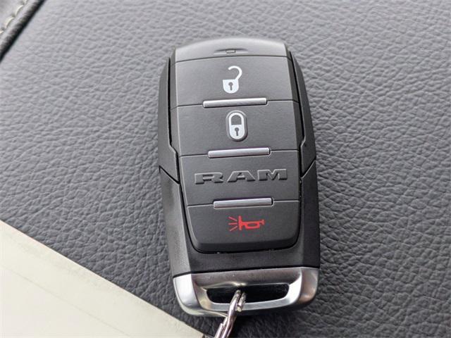 Photo of 2025 Diamond Black Crystal Pearlcoat RAM 2500
