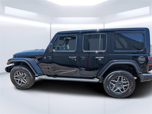 Photo of 2025 Black Clearcoat Jeep Wrangler