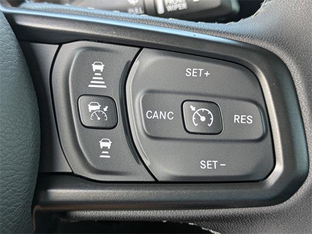 Photo of 2025 Black Clearcoat Jeep Gladiator