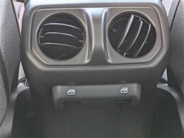 Photo of 2025 Black Clearcoat Jeep Gladiator