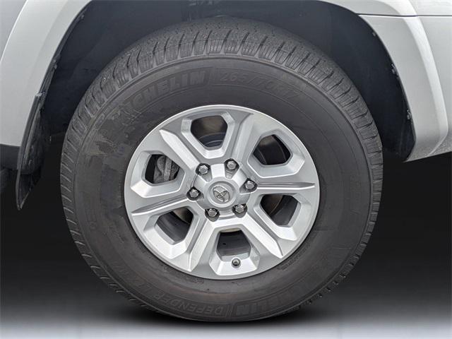 Photo of 2020 Classic Silver Metallic Toyota 4Runner