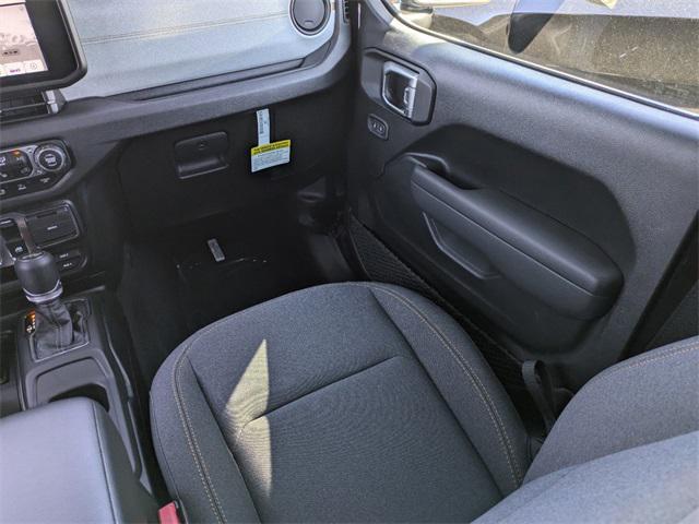 Photo of 2025 Black Clearcoat Jeep Wrangler