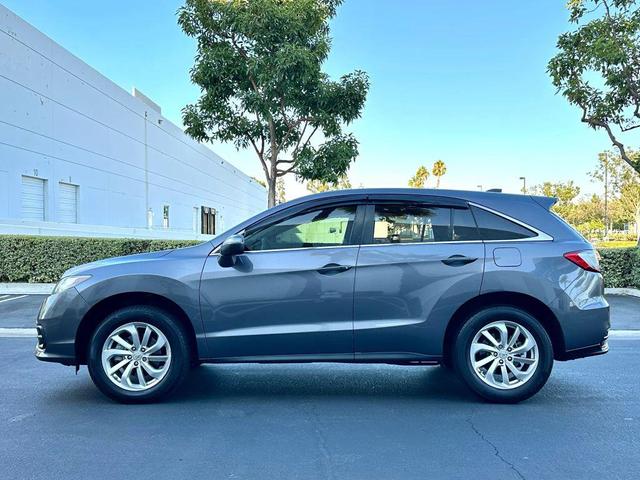 Photo of 2017 Grey Acura RDX