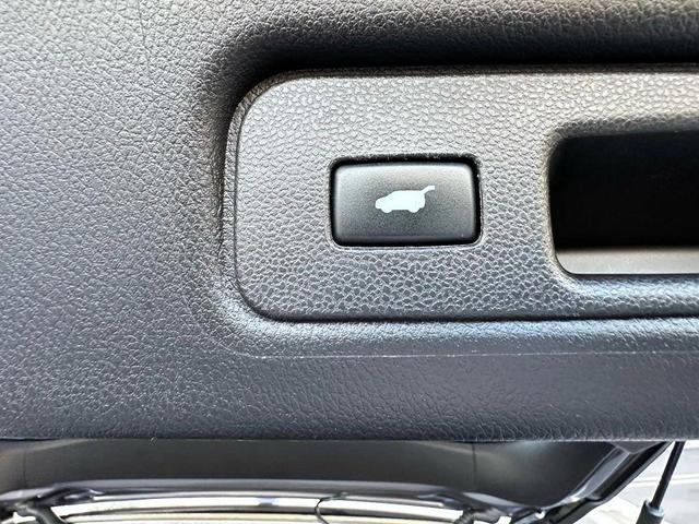 Photo of 2017 Grey Acura RDX
