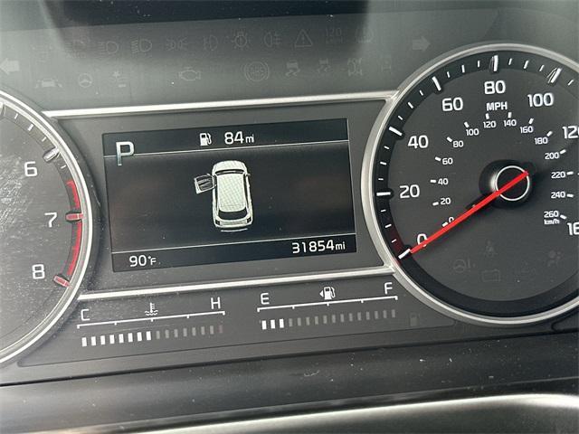 Photo of 2022 Ebony Black Kia Sorento