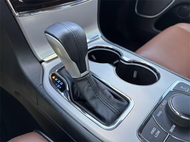 Photo of 2019 Diamond Black Jeep Grand Cherokee