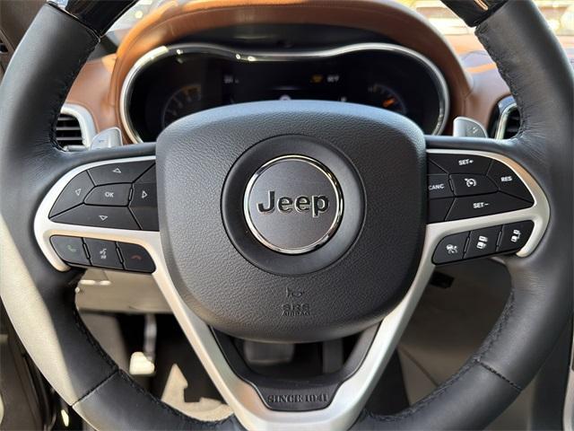 Photo of 2019 Diamond Black Jeep Grand Cherokee