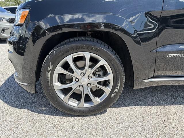 Photo of 2019 Diamond Black Jeep Grand Cherokee