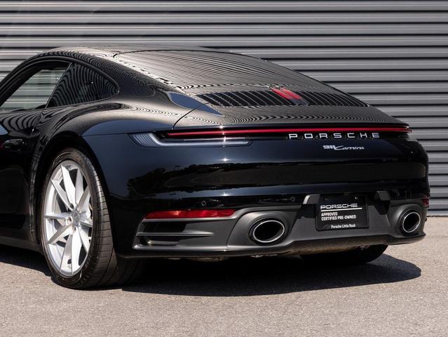 Photo of 2020 Black Porsche 911