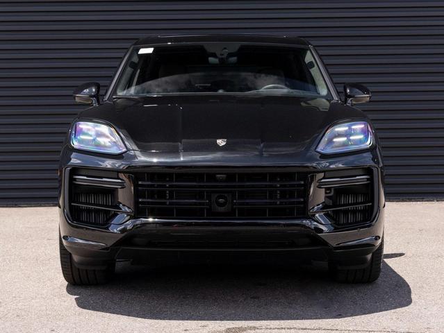 Photo of 2025 Chromite Black Metallic Porsche Cayenne