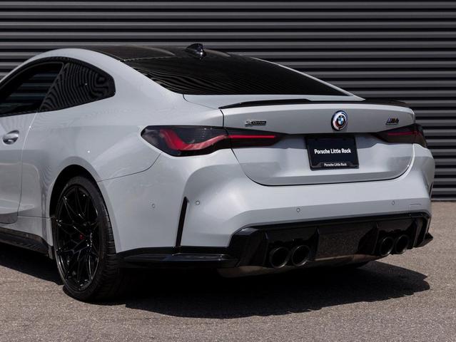 Photo of 2023 Gray Metallic BMW M4