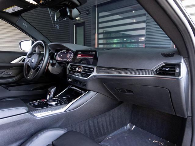 Photo of 2023 Gray Metallic BMW M4