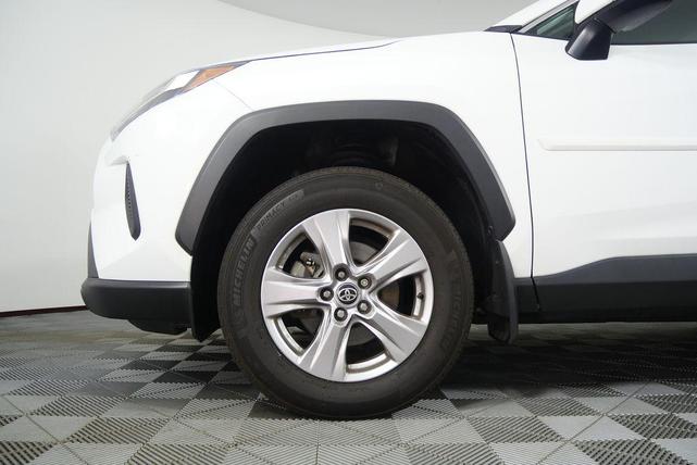 Photo of 2023 Ice Cap Toyota RAV4