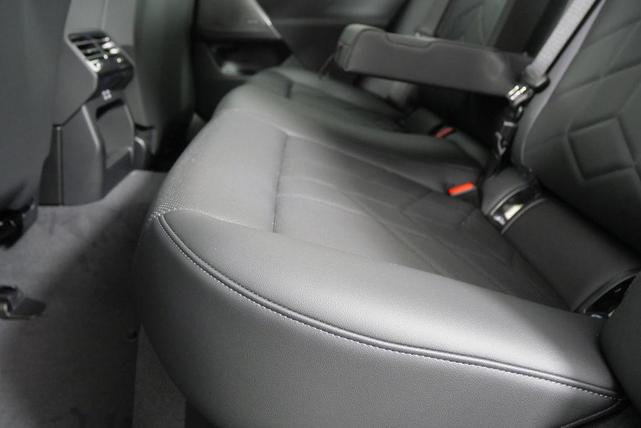 Photo of 2025 Dark Graphite Metallic BMW i5