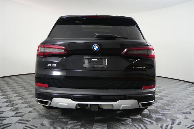 Photo of 2023 Jet Black BMW X5