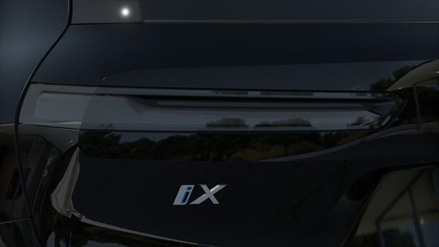 Photo of 2025 Black Sapphire Metallic BMW iX