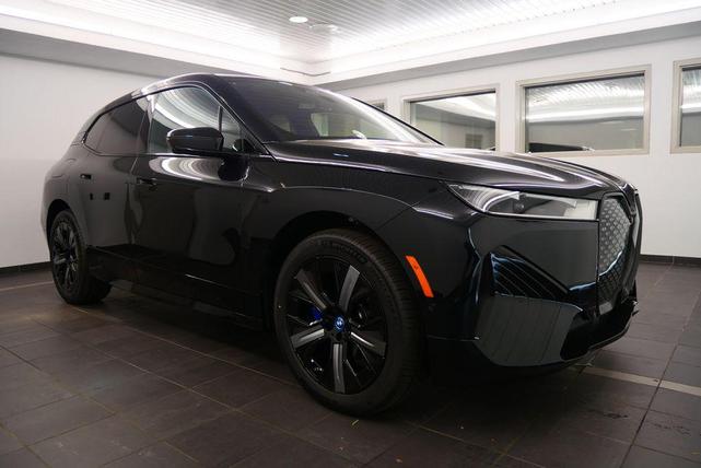 Photo of 2025 Black Sapphire Metallic BMW iX