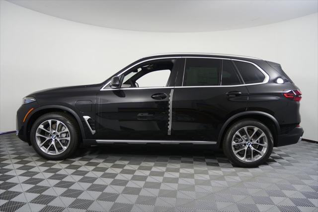 Photo of 2026 Black Sapphire Metallic BMW X5 PHEV