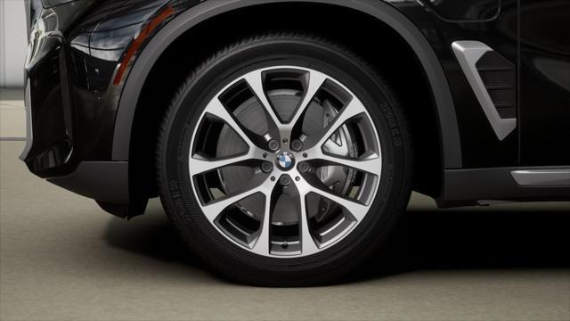Photo of 2026 Black Sapphire Metallic BMW X5 PHEV