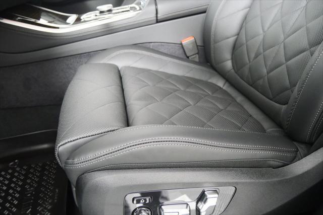 Photo of 2026 Black Sapphire Metallic BMW X5 PHEV