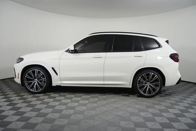 Photo of 2022 Alpine White BMW X3