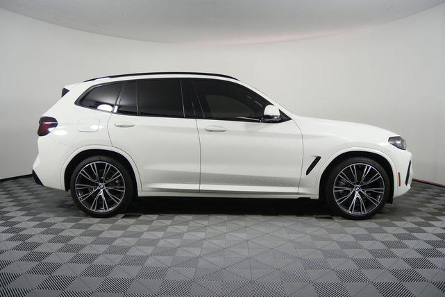 Photo of 2022 Alpine White BMW X3
