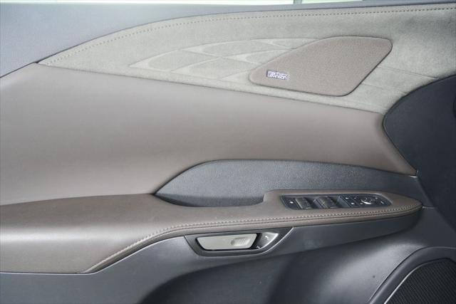 Photo of 2024 Eminent White Pearl Lexus RX 350