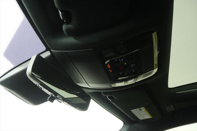 Photo of 2024 Eminent White Pearl Lexus RX 350