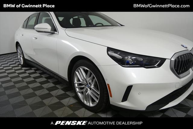 2024 BMW 530