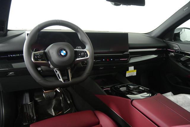 Photo of 2026 Dark Graphite Metallic BMW 530