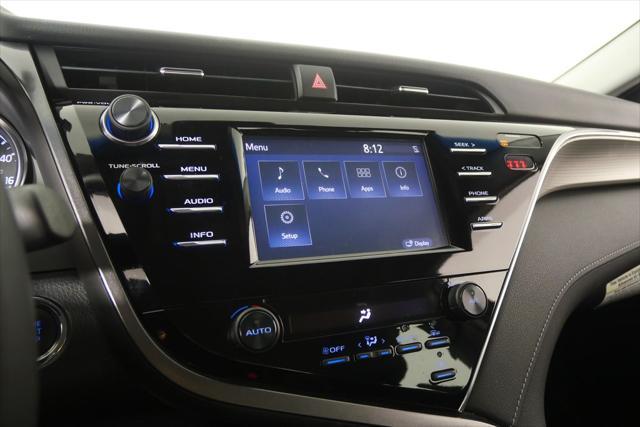 Photo of 2018 Celestial Silver Metallic Toyota Camry
