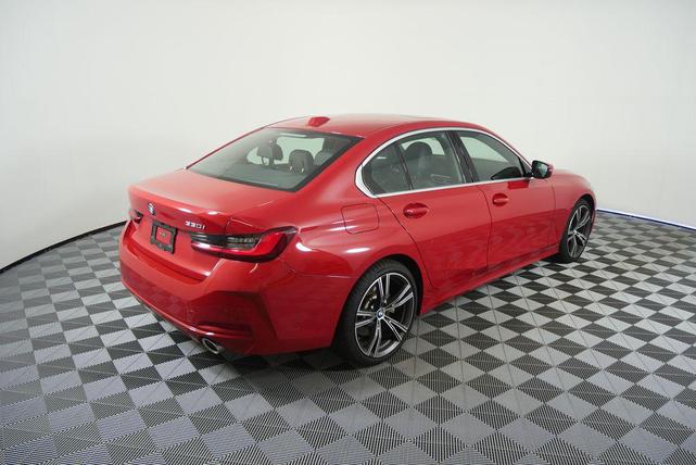 Photo of 2024 Melbourne Red Metallic BMW 330