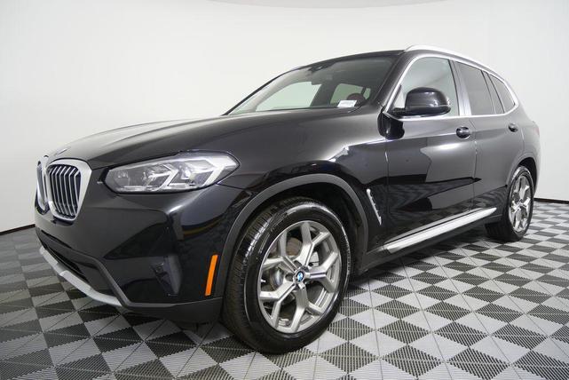 Photo of 2024 Black Sapphire Metallic BMW X3