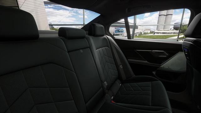 Photo of 2026 Brooklyn Grey Metallic BMW 530