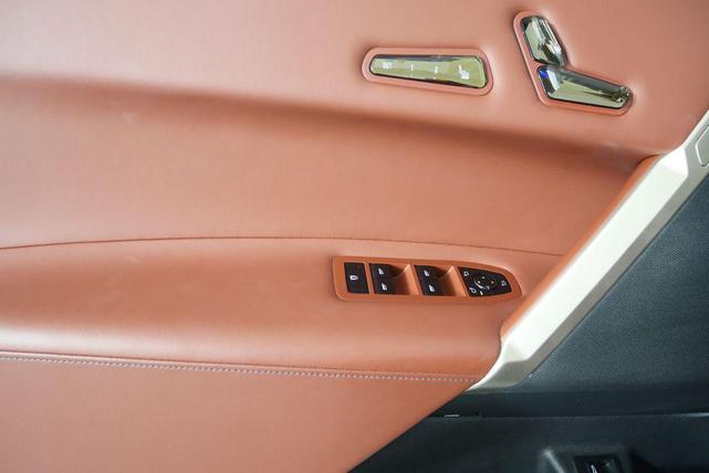 Photo of 2024 Storm Bay Metallic BMW iX