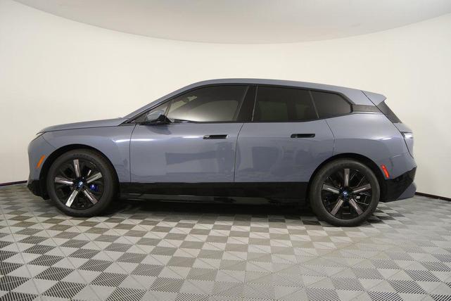 Photo of 2024 Storm Bay Metallic BMW iX