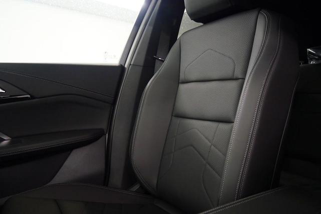 Photo of 2025 Blue BMW X1