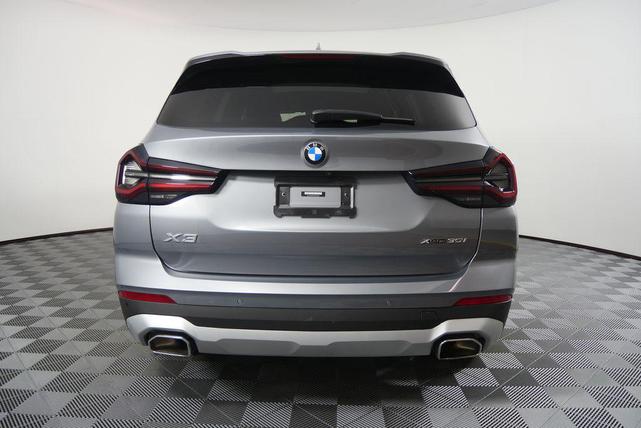 Photo of 2023 Skyscraper Gray Metallic BMW X3
