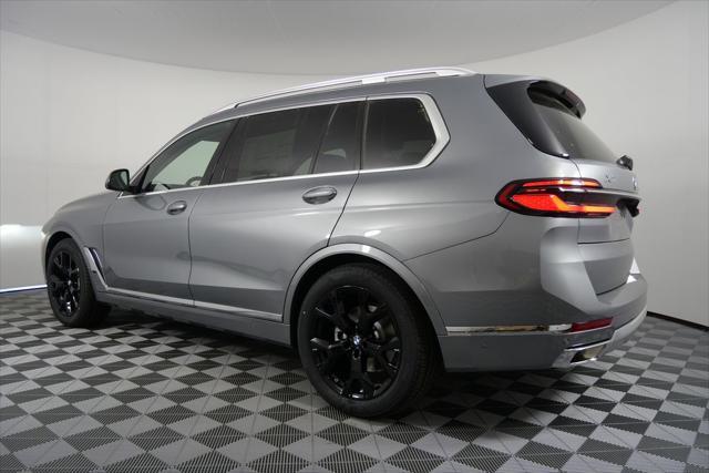 Photo of 2025 Skyscraper Grey Metallic BMW X7