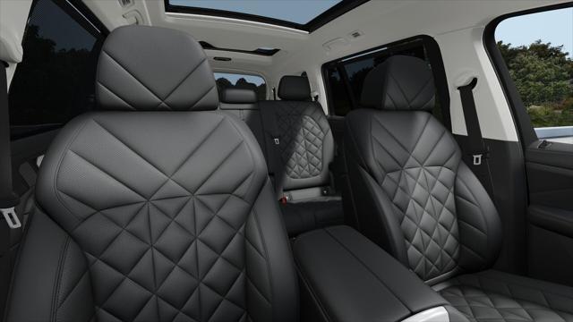 Photo of 2025 Skyscraper Grey Metallic BMW X7