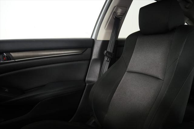 Photo of 2018 Silver Metallic Honda Accord