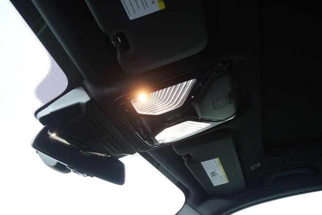 Photo of 2026 Alpine White BMW X5