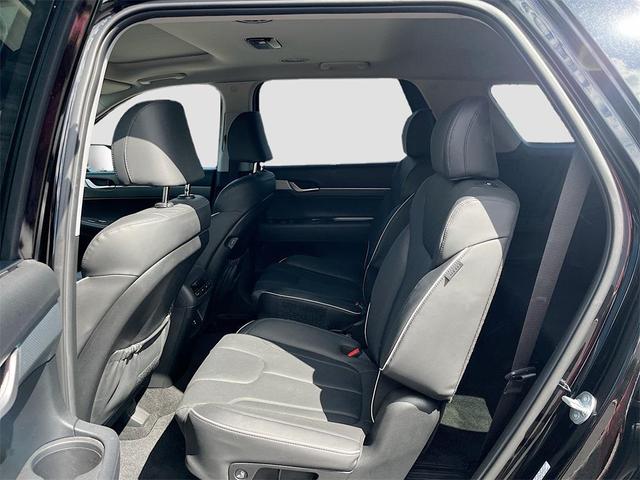 Photo of 2024 Abyss Black Pearl Hyundai PALISADE