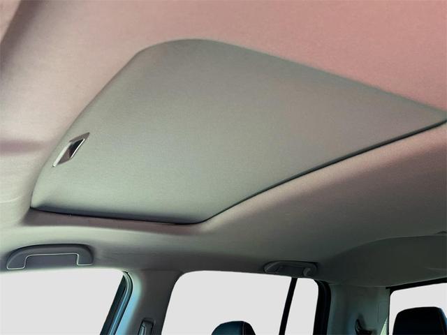 Photo of 2023 Crystal Black Pearl Honda Ridgeline
