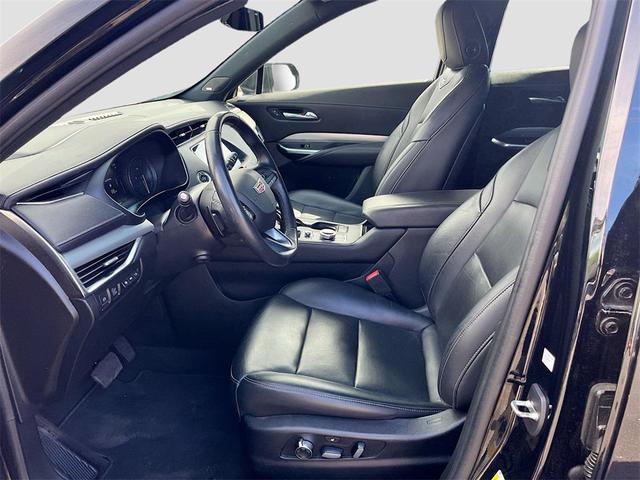 Photo of 2020 Stellar Black Metallic Cadillac XT4
