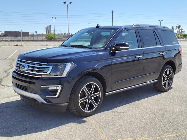 Photo of 2021 Agate Black Metallic Ford Expedition
