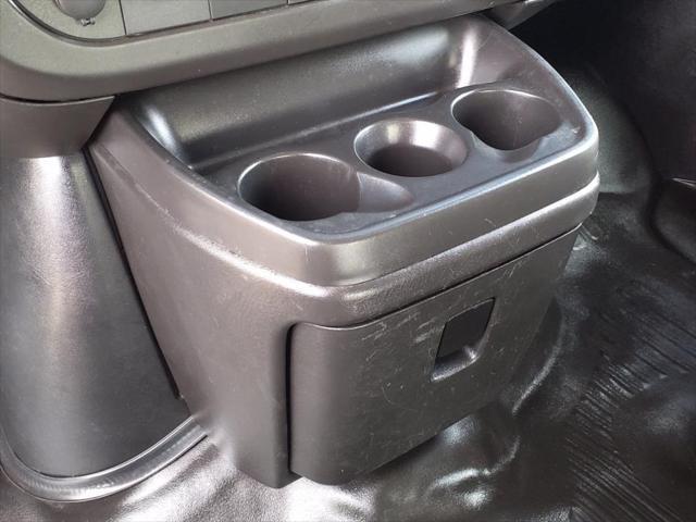 Photo of 2024 Summit White Chevrolet Express 2500